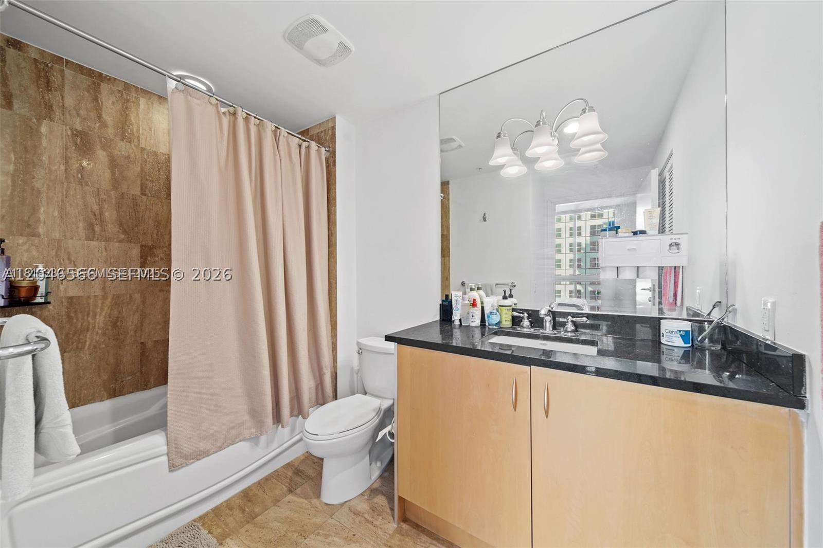300 S Biscayne Blvd T-2603 Property Photo 8
