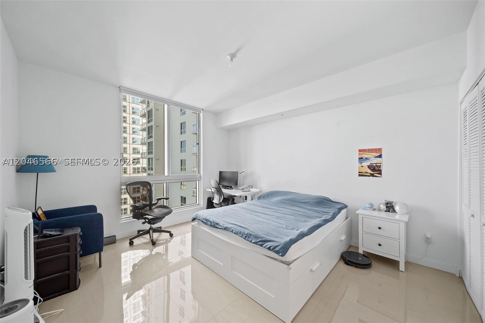 300 S Biscayne Blvd T-2603 Property Photo 9