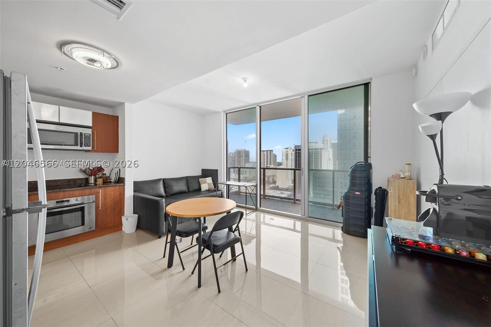 300 S Biscayne Blvd T-2603 Property Photo 11