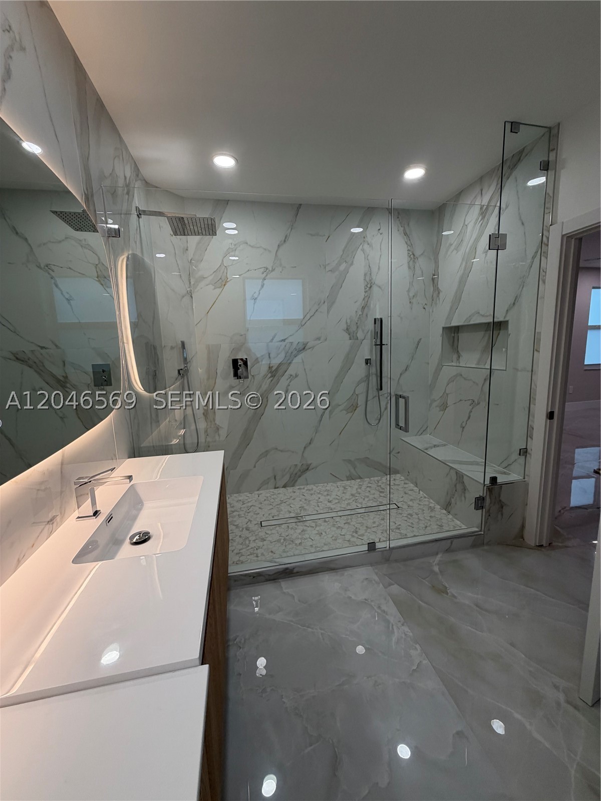4499 Nw 93rd Doral Ct Property Photo 11