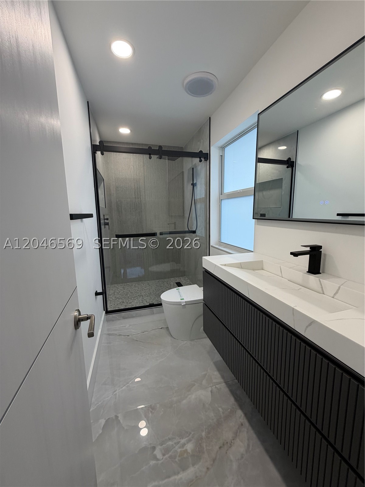 4499 Nw 93rd Doral Ct Property Photo 17