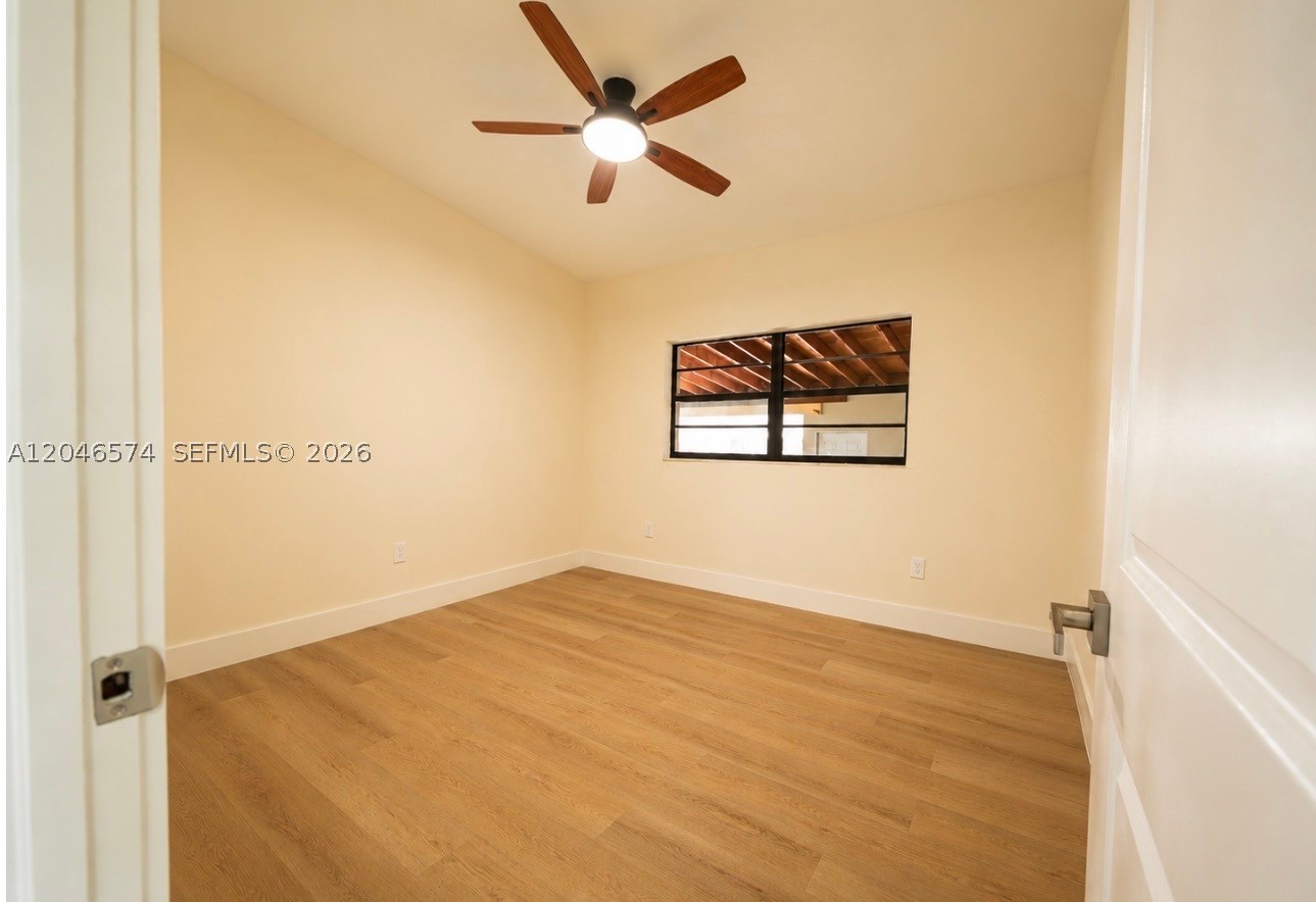 620 Nw 182nd Ter Property Photo 15
