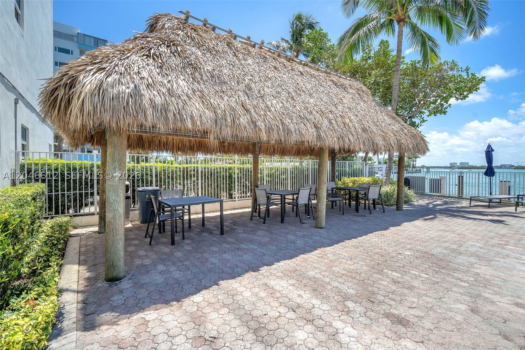 10350 W Bay Harbor Dr 8f Property Photo 26