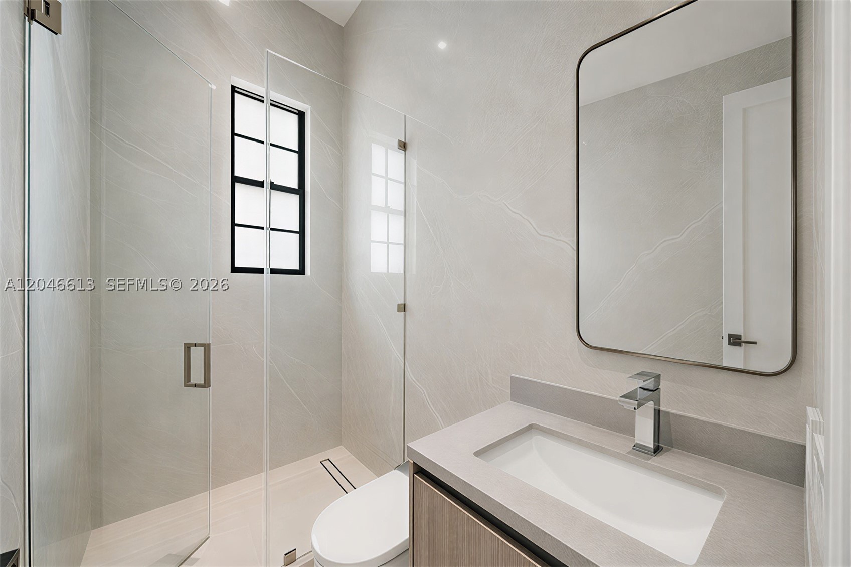 2710 S Le Jeune Rd Property Photo 28