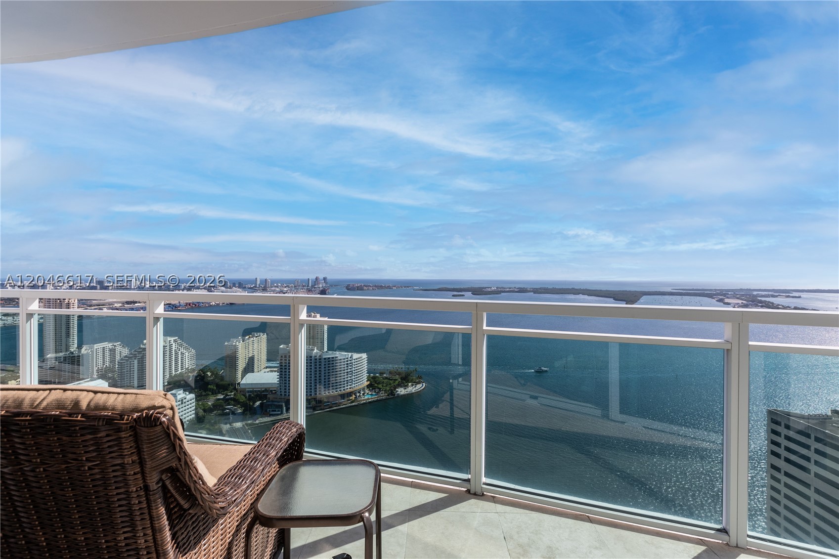 950 Brickell Bay Dr 5011 Property Photo 2