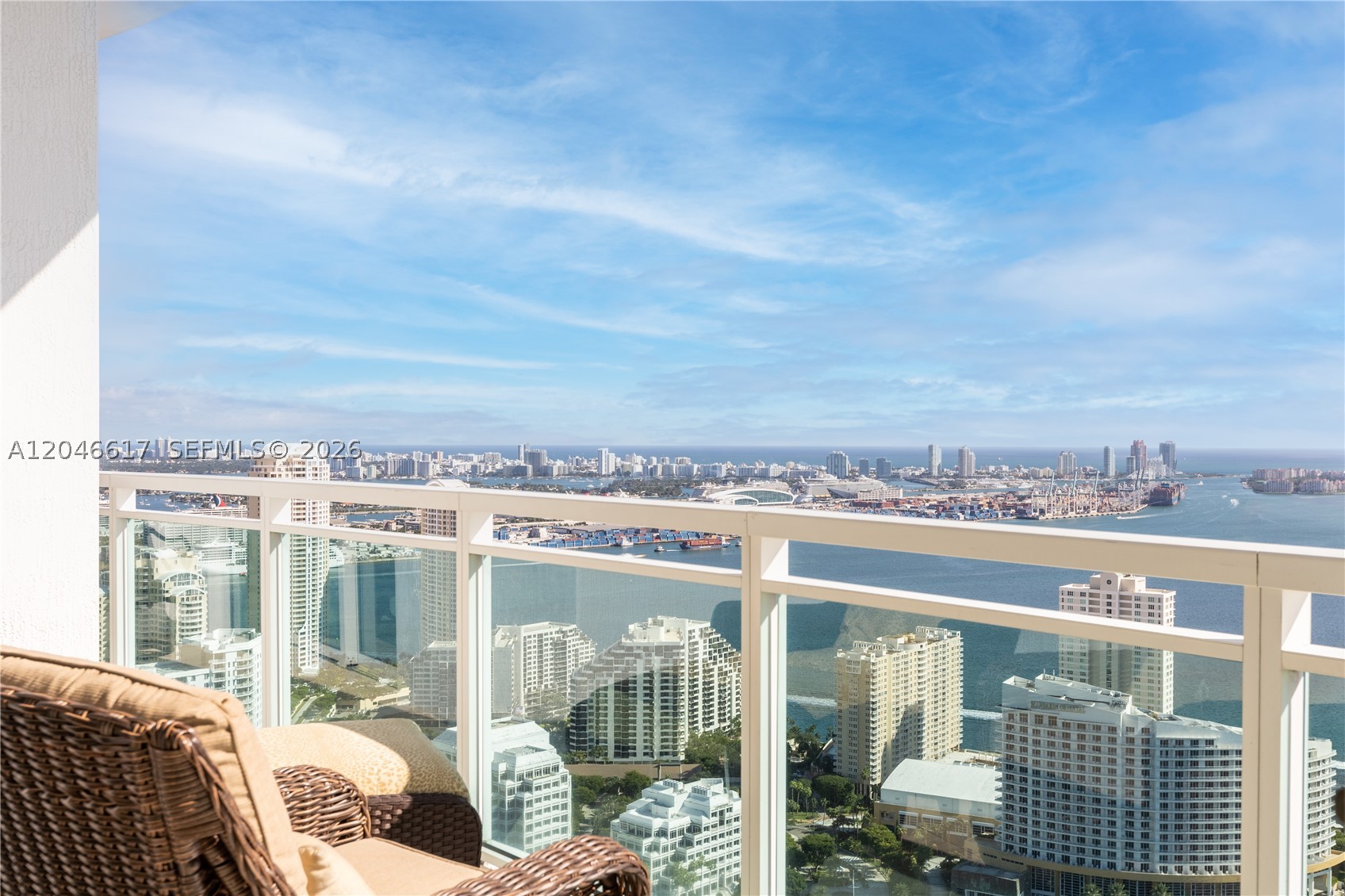 950 Brickell Bay Dr 5011 Property Photo 3
