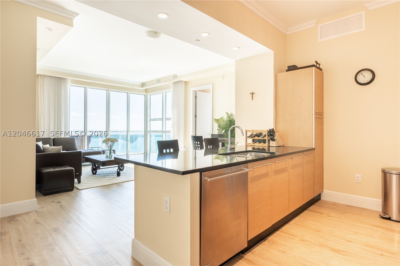 950 Brickell Bay Dr 5011 Property Photo 10