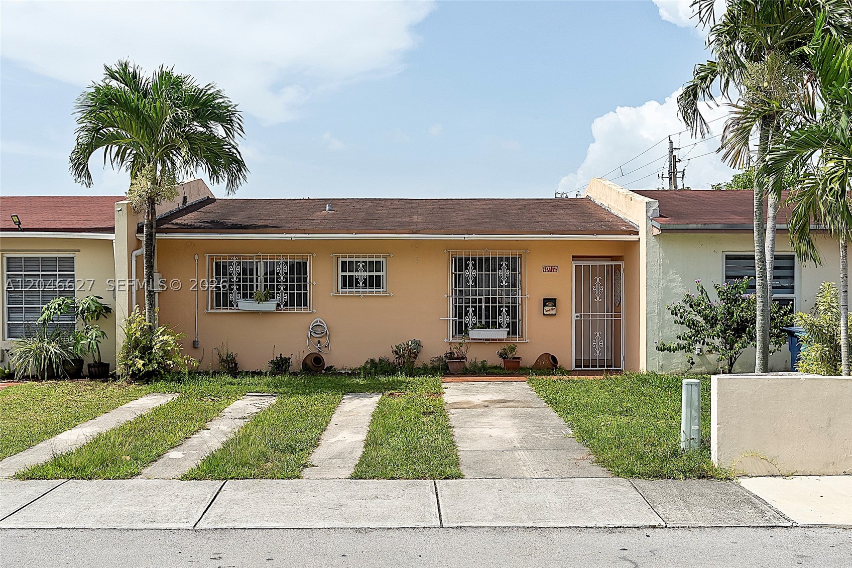 10112 Sw 23rd St Property Photo 1