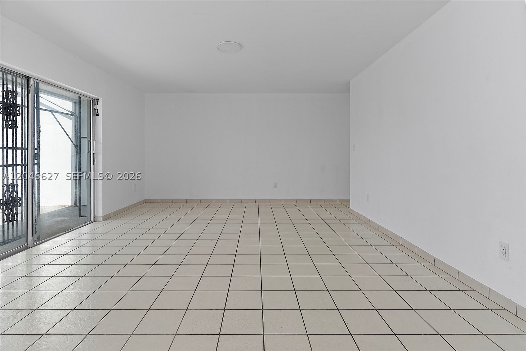 10112 Sw 23rd St Property Photo 12