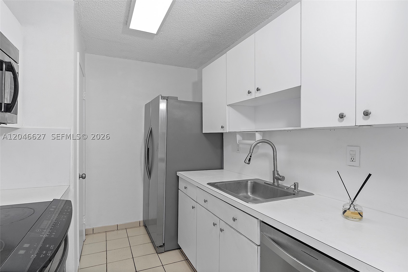 10112 Sw 23rd St Property Photo 15