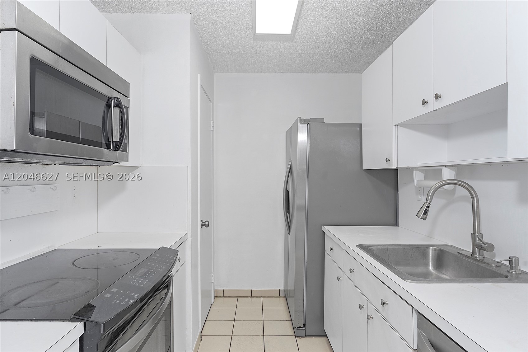 10112 Sw 23rd St Property Photo 16
