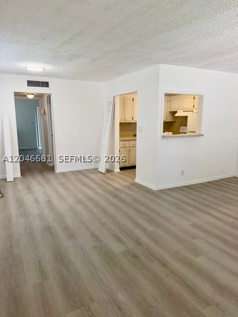 41 Salisbury B Property Photo 2