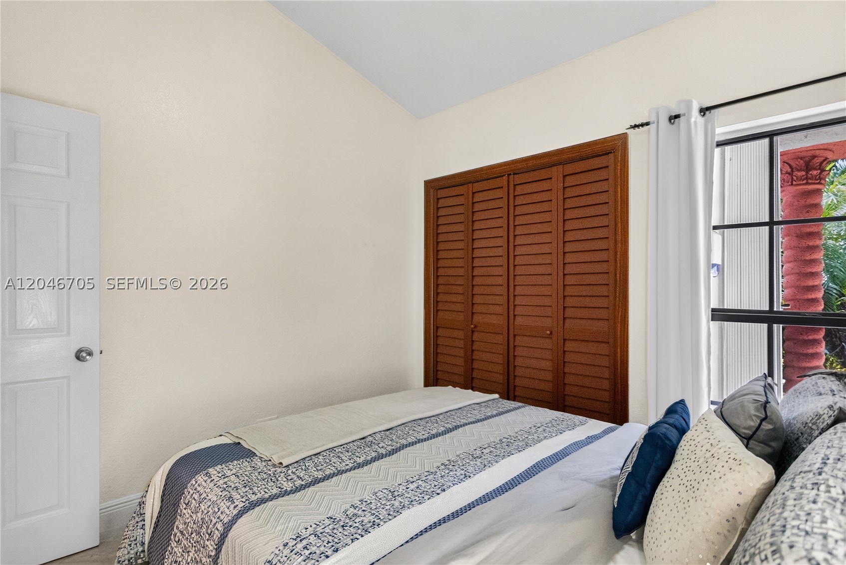 2620 Buttonwood Ave Property Photo 27