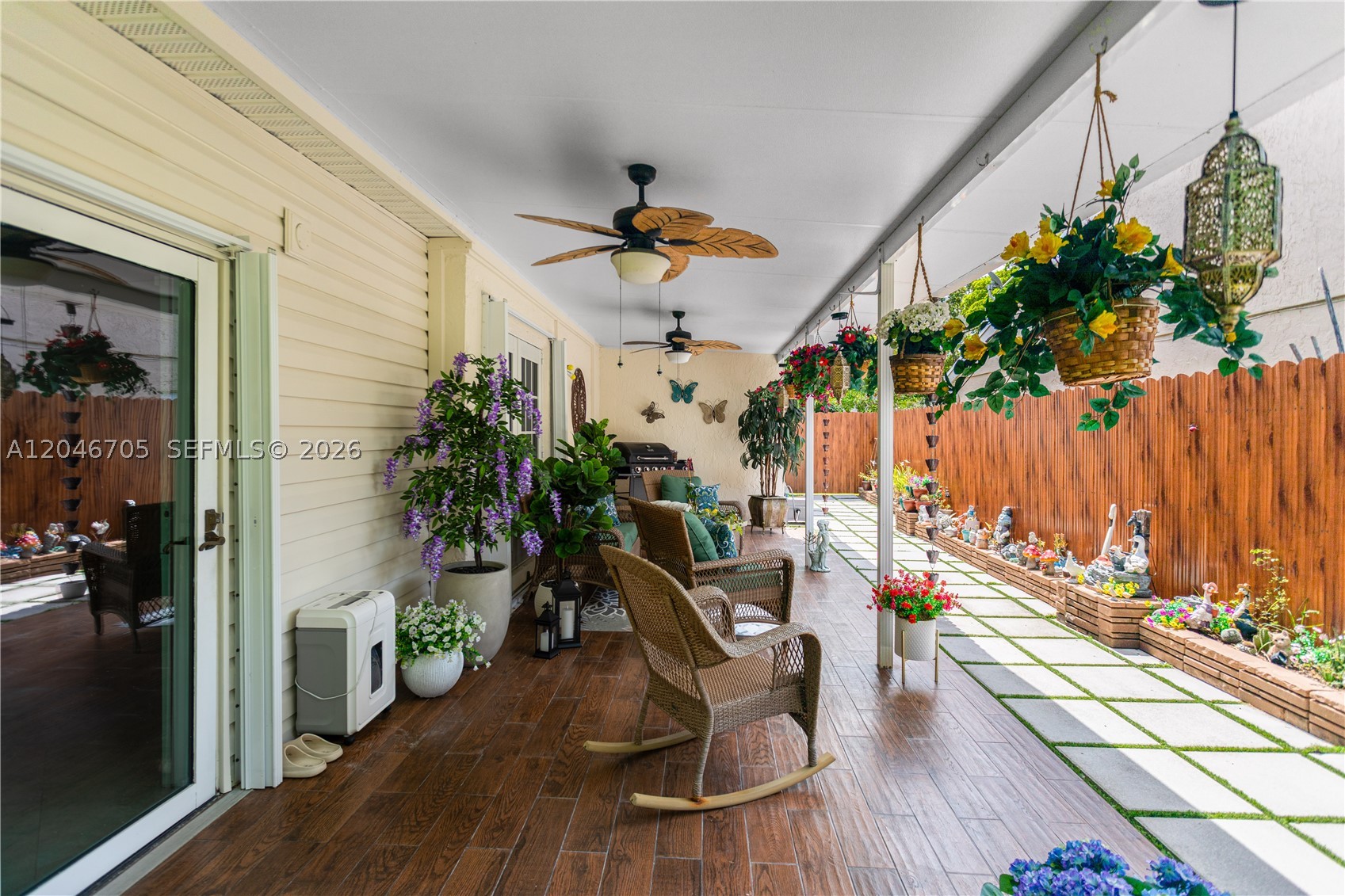2620 Buttonwood Ave Property Photo 45