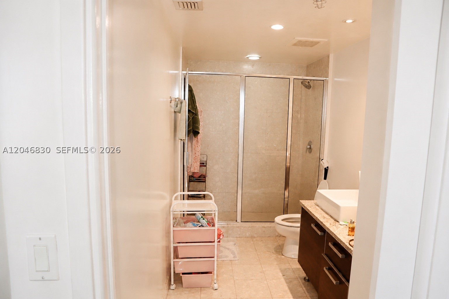 185 Sw 7 St 3709 Property Photo 19
