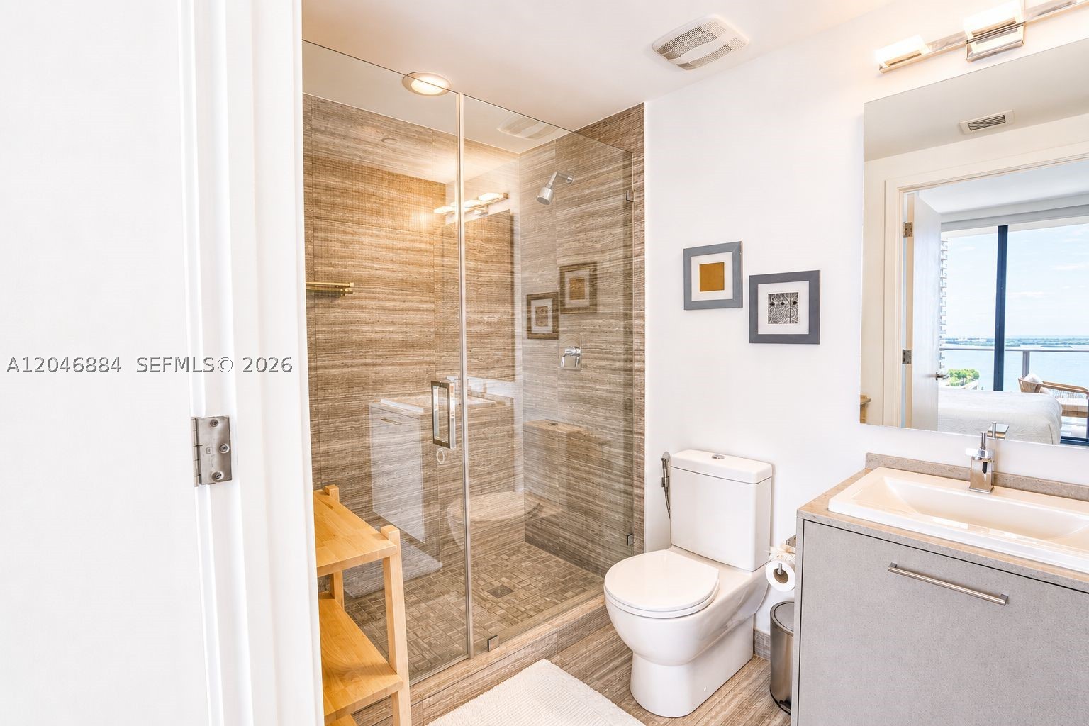 1010 Brickell Ave 2402 Property Photo 21