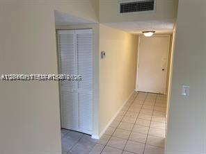 461 Ives Dairy Rd 406-2 Property Photo 9
