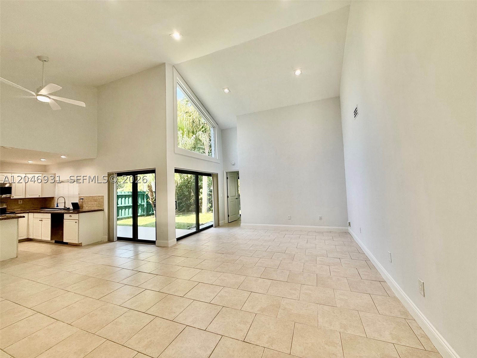 20910 Estada Ln Na Property Photo 3