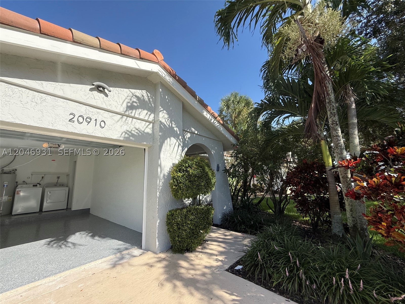 20910 Estada Ln Na Property Photo 8