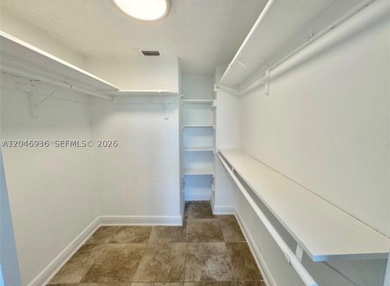 3660 Ne 166th St 315 Property Photo 10