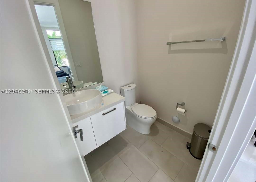 8256 Nw 48th Ter Property Photo 31