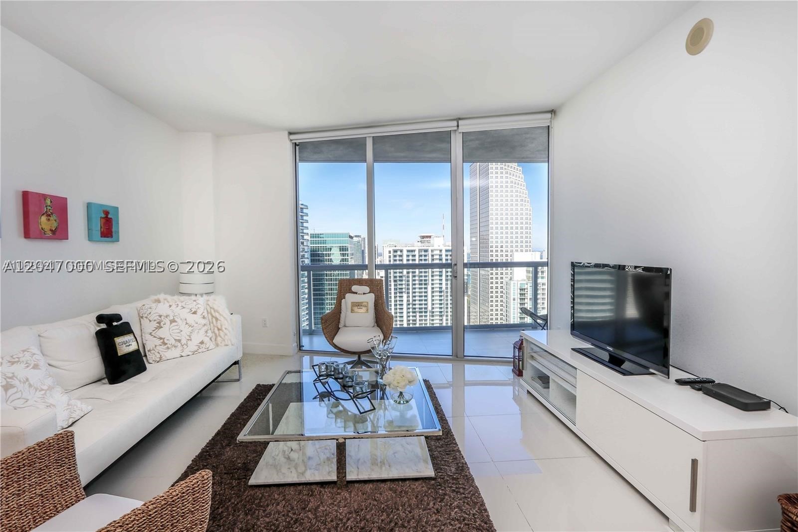 475 Brickell Ave 4612 Property Photo 4