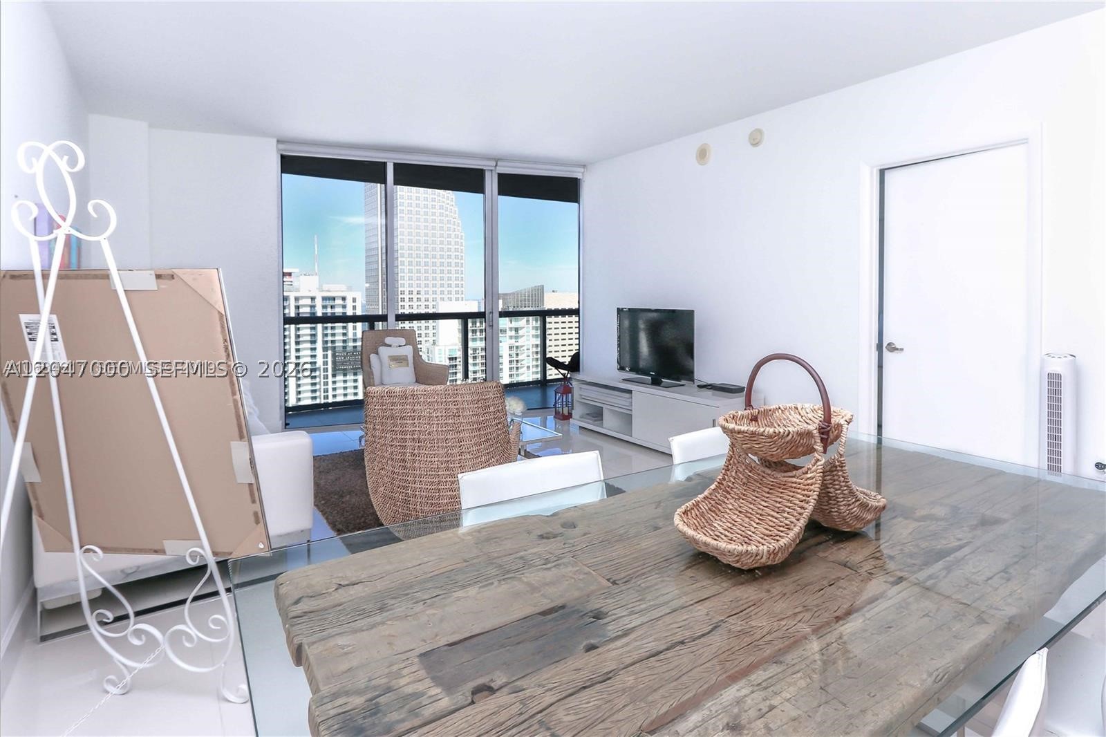 475 Brickell Ave 4612 Property Photo 10