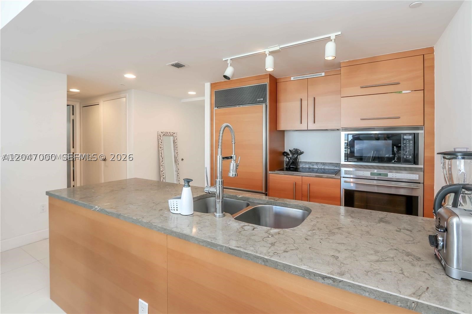 475 Brickell Ave 4612 Property Photo 21