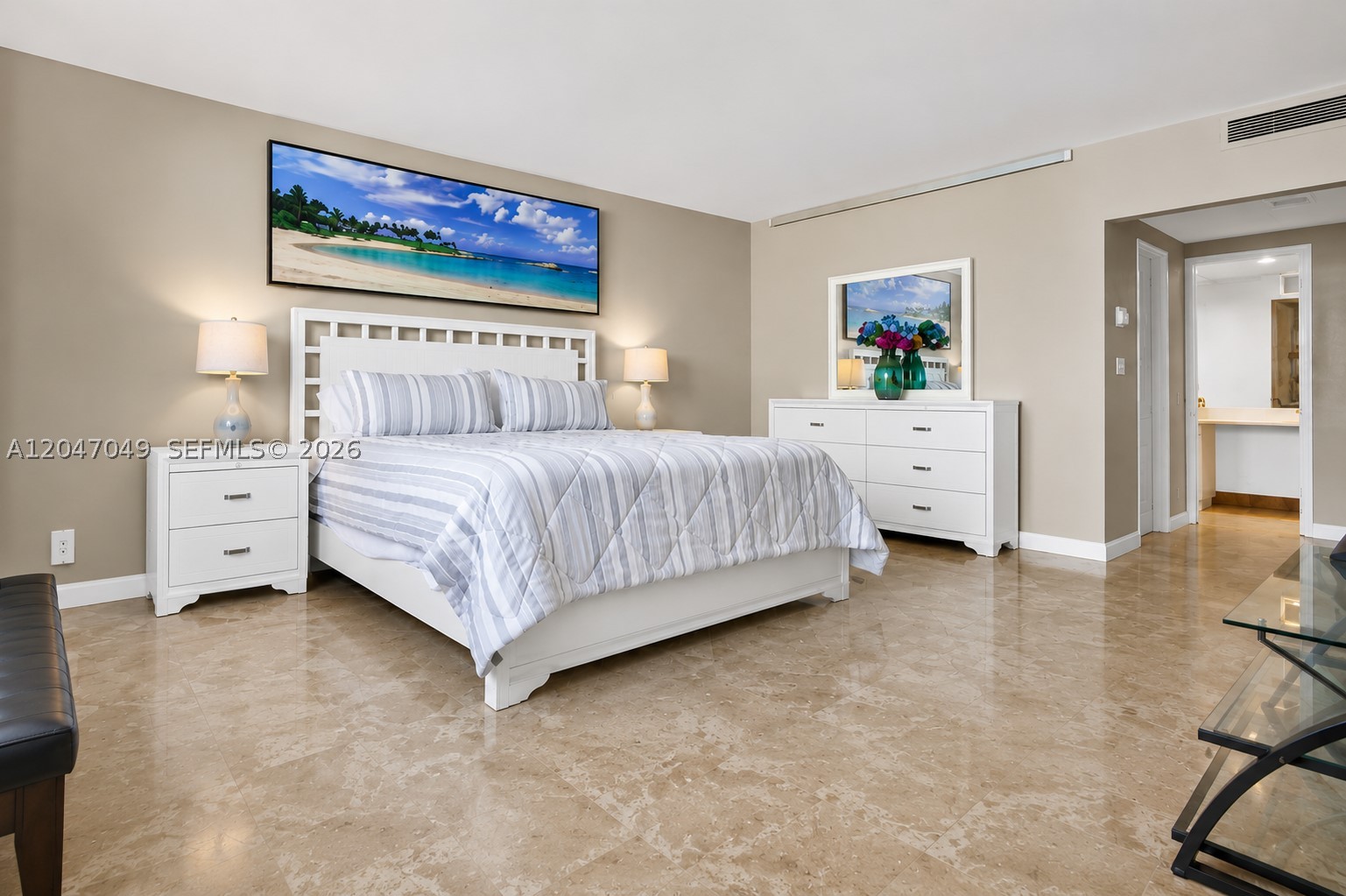 4001 S Ocean Dr 11m Property Photo 11