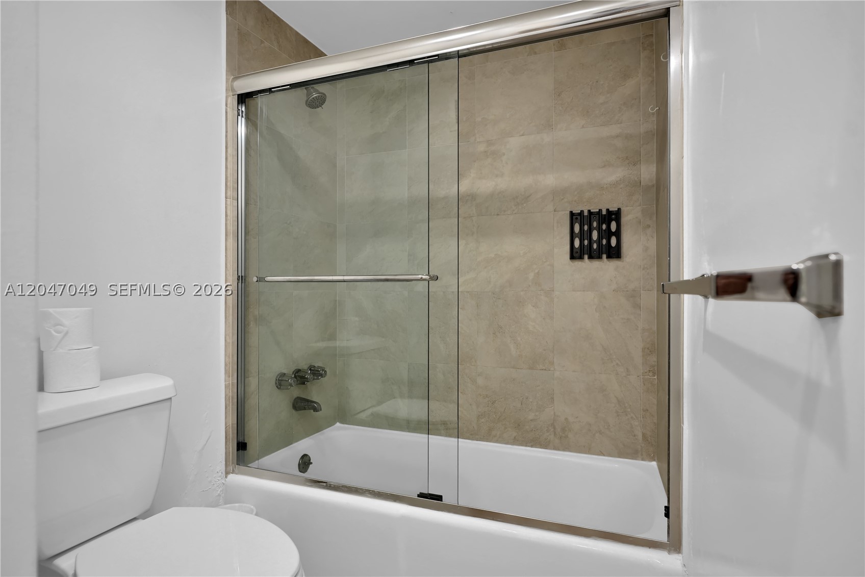 4001 S Ocean Dr 11m Property Photo 19