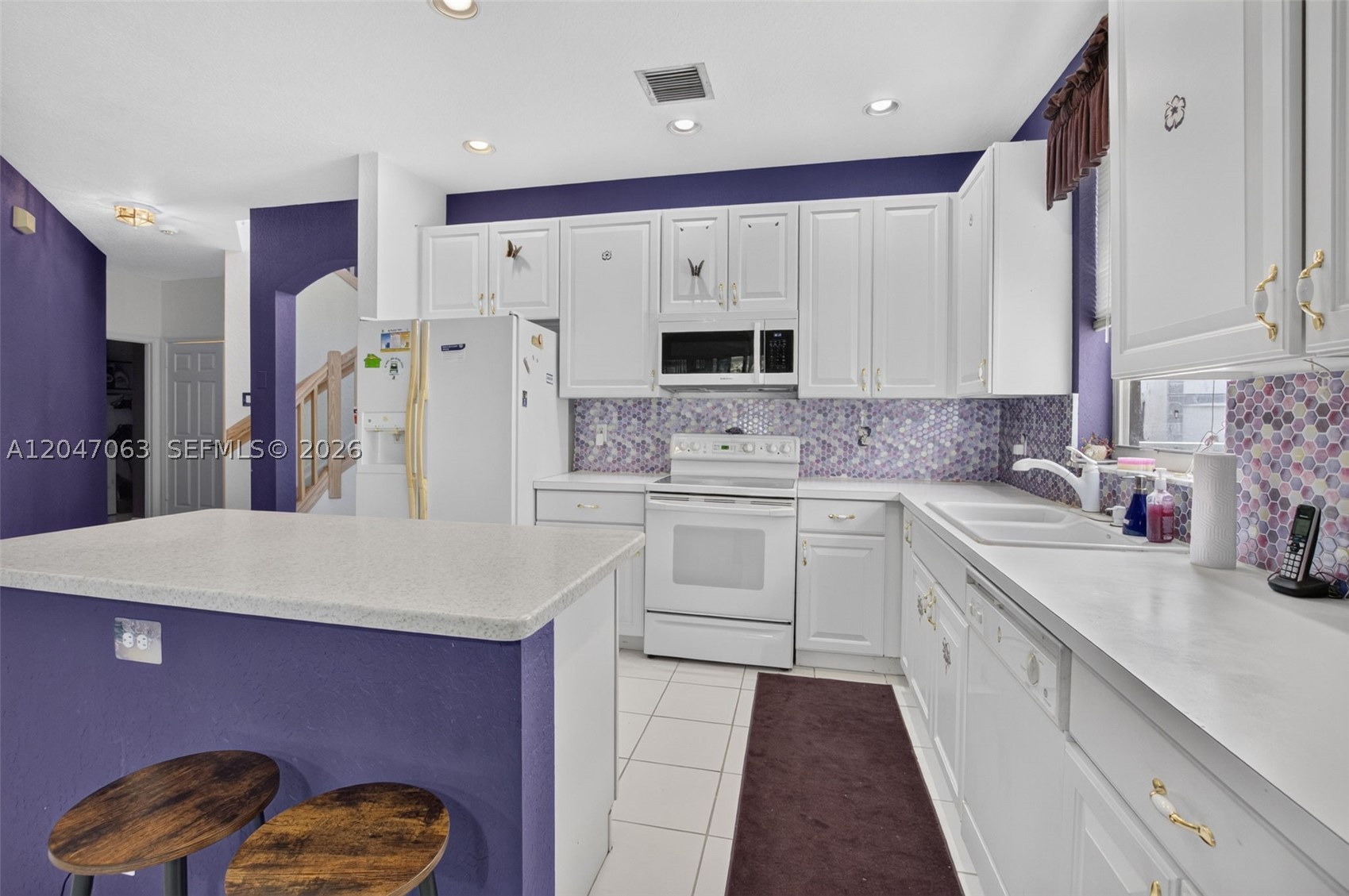 21209 Via Ventura Property Photo 11
