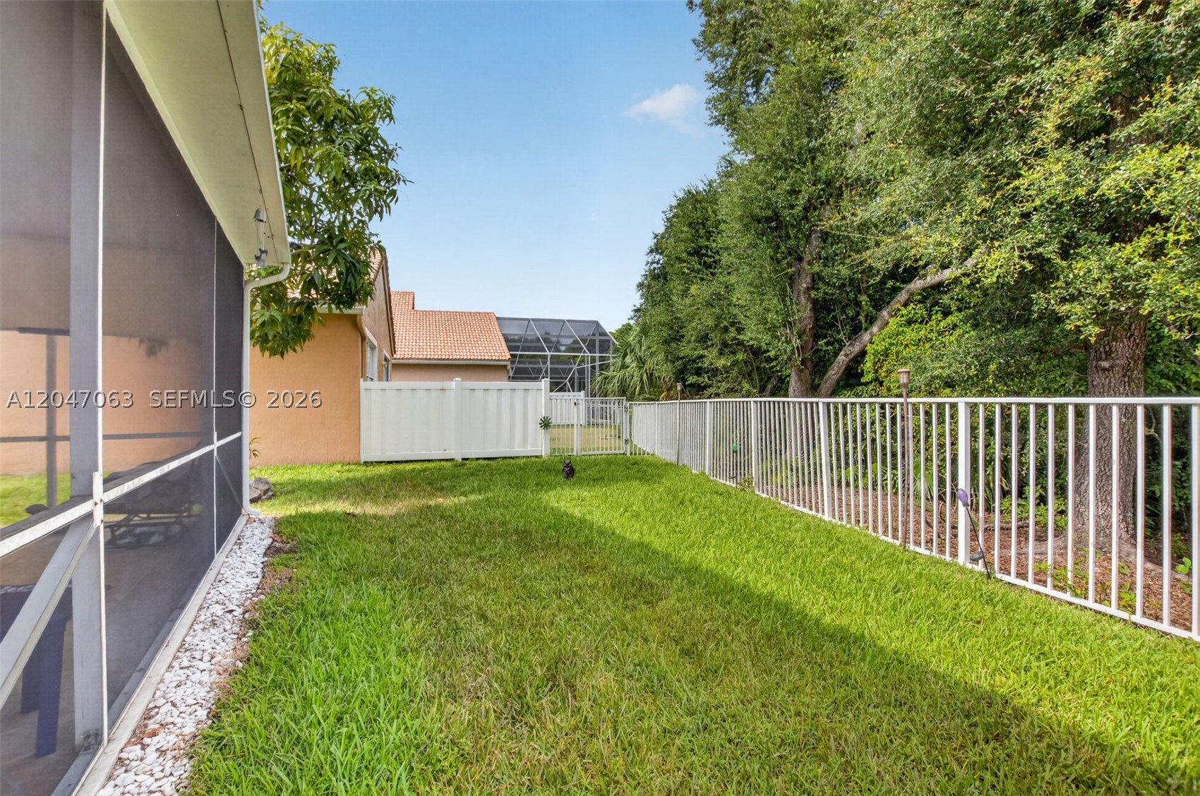 21209 Via Ventura Property Photo 33