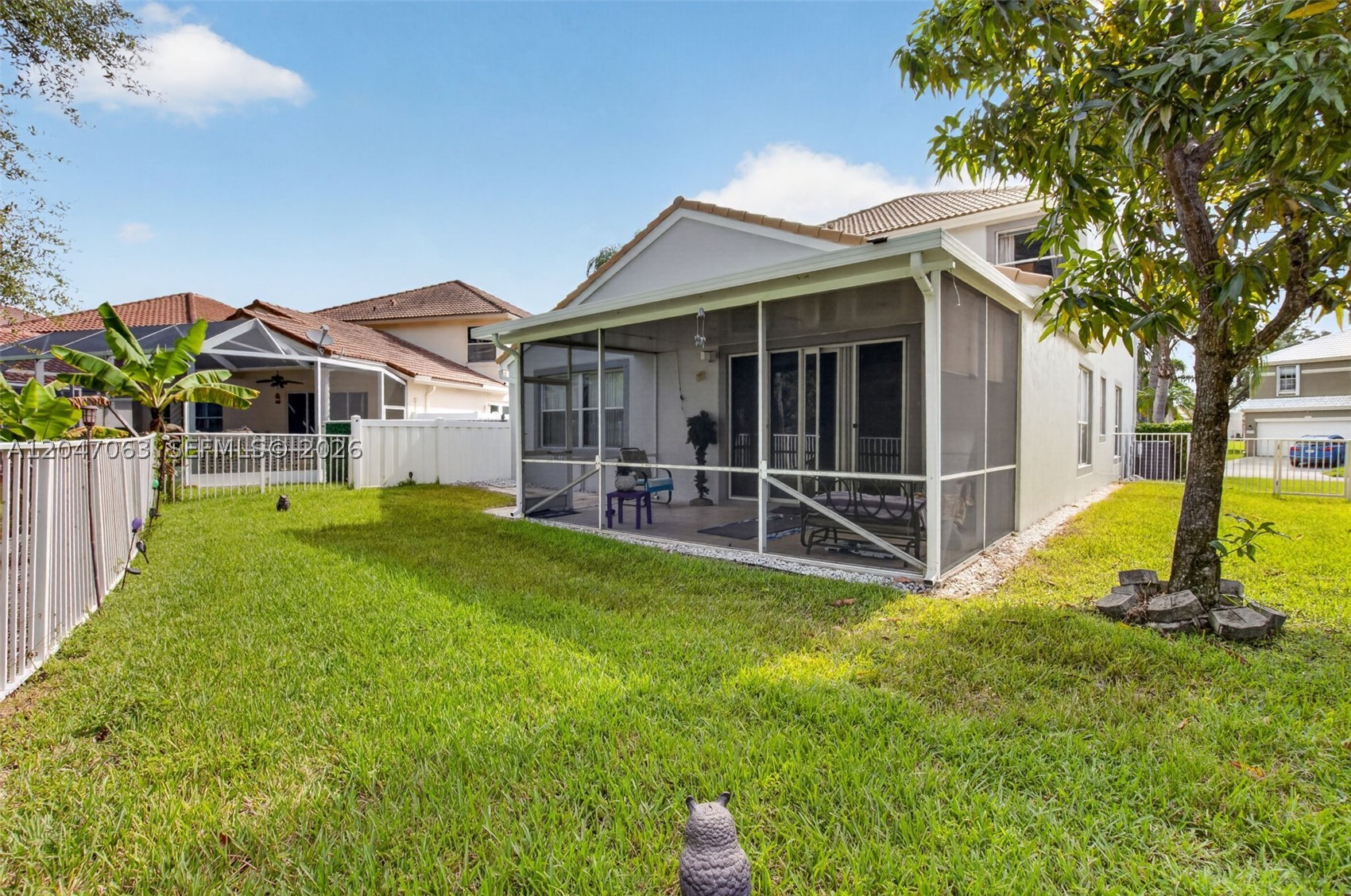 21209 Via Ventura Property Photo 37