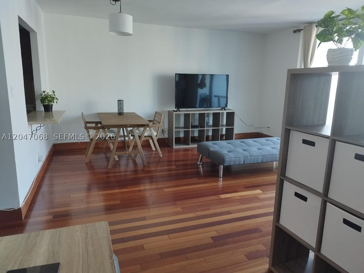 5401 Collins Ave 1110 Property Photo 15