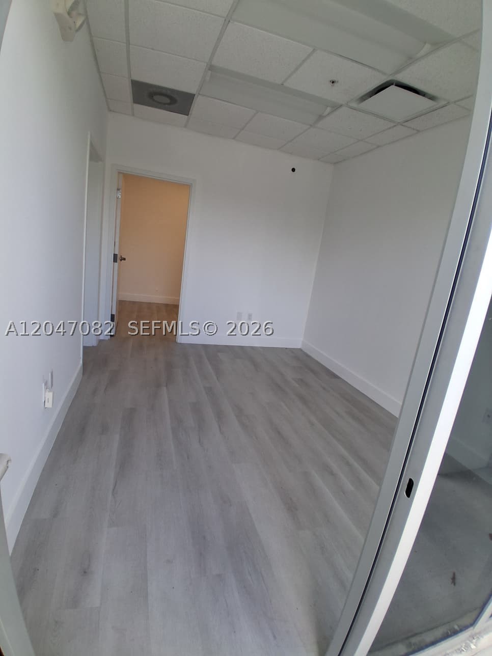 A12047082 Property Photo 10