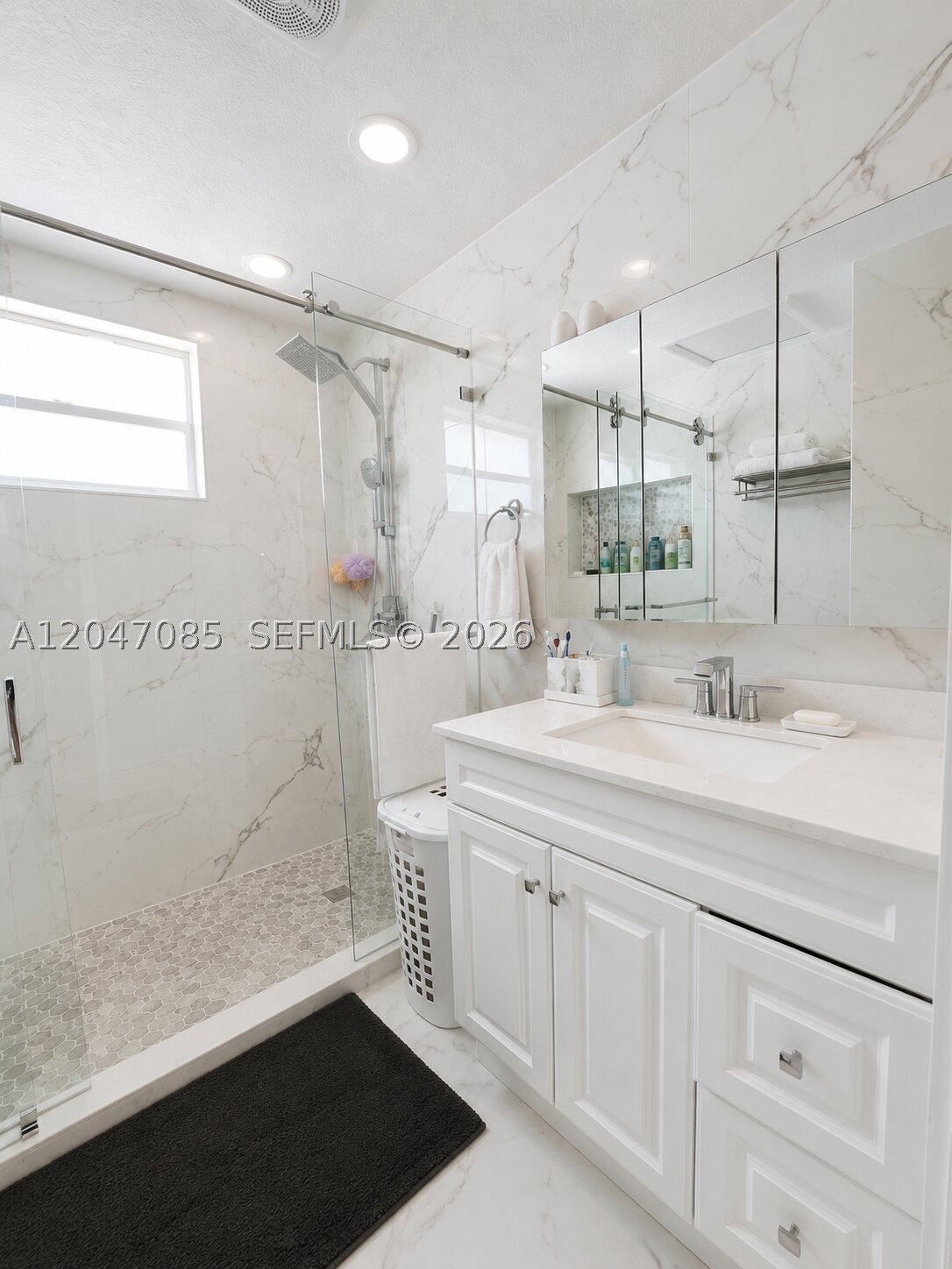 17324 Nw 63rd Ave Property Photo 17