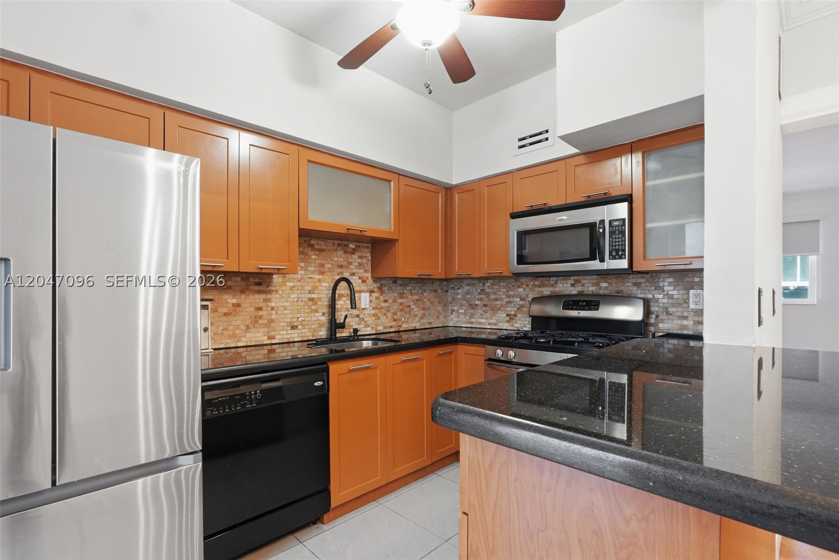 9881 W Bay Harbor Dr 2 Property Photo 11