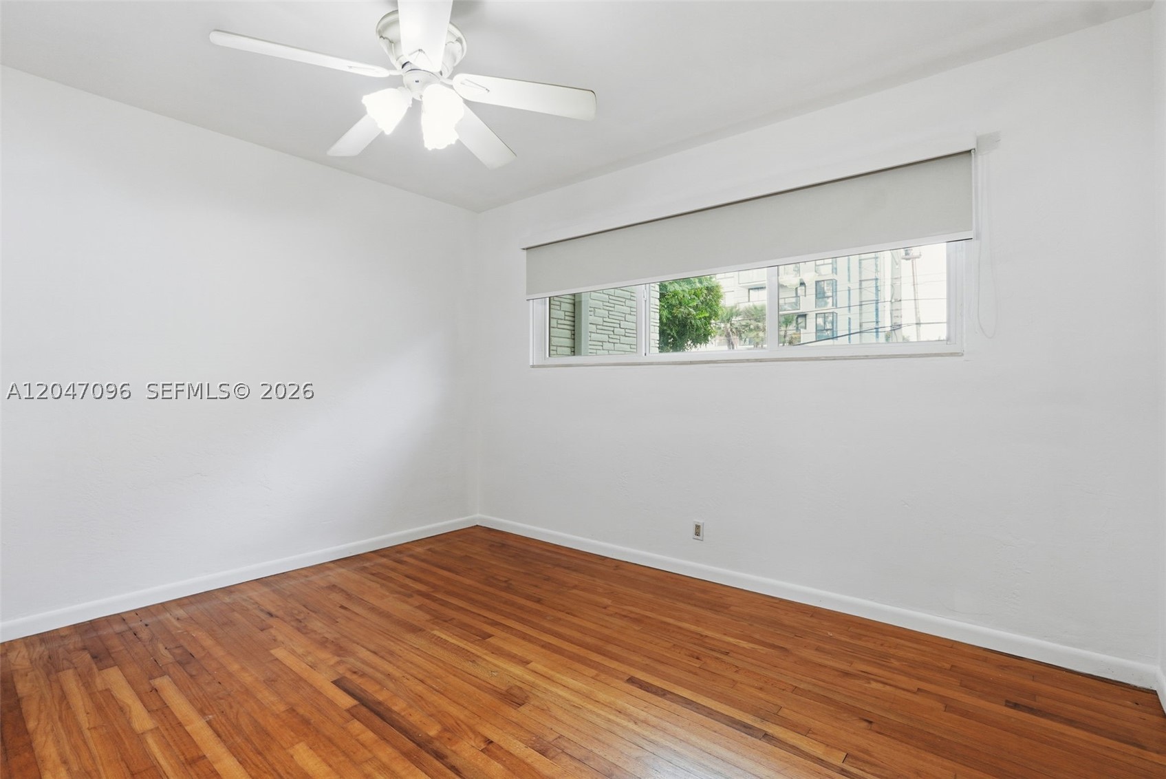 9881 W Bay Harbor Dr 2 Property Photo 16