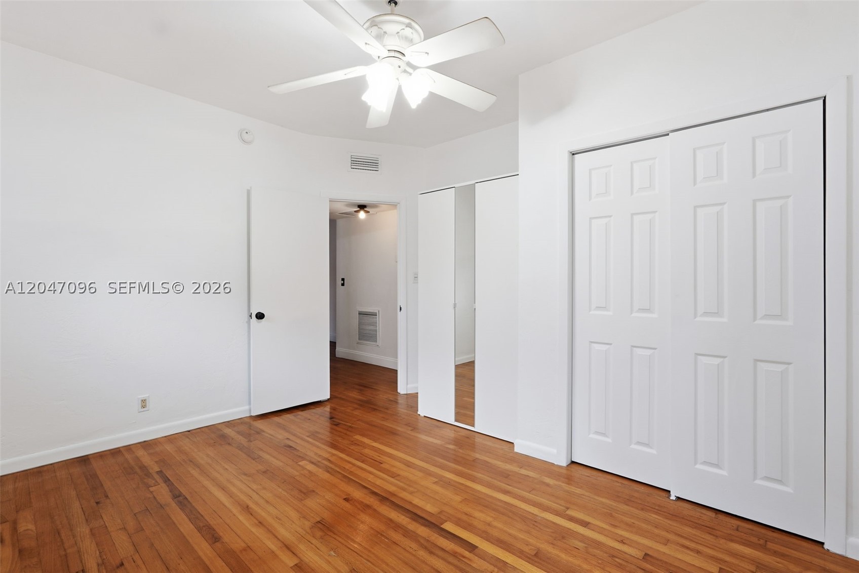 9881 W Bay Harbor Dr 2 Property Photo 17