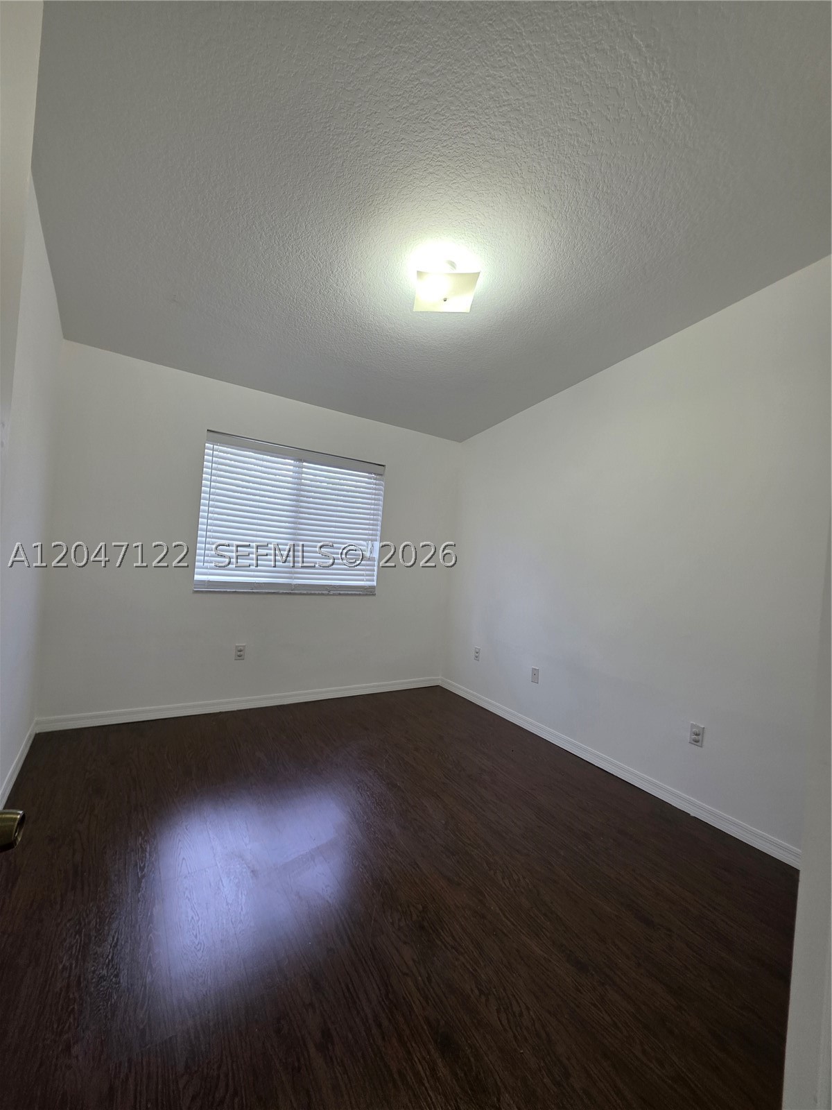 3398 Ne 9th Dr 204 Property Photo 17