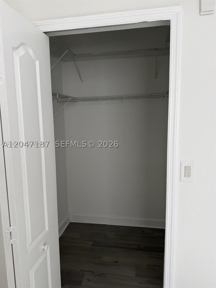 1656 Se 29th Ct 100 Property Photo 15