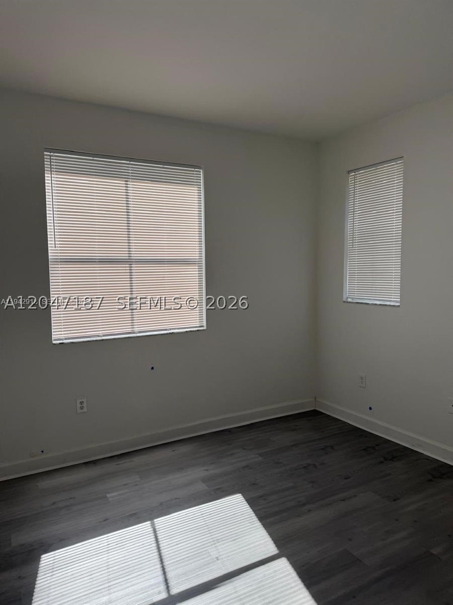 1656 Se 29th Ct 100 Property Photo 16
