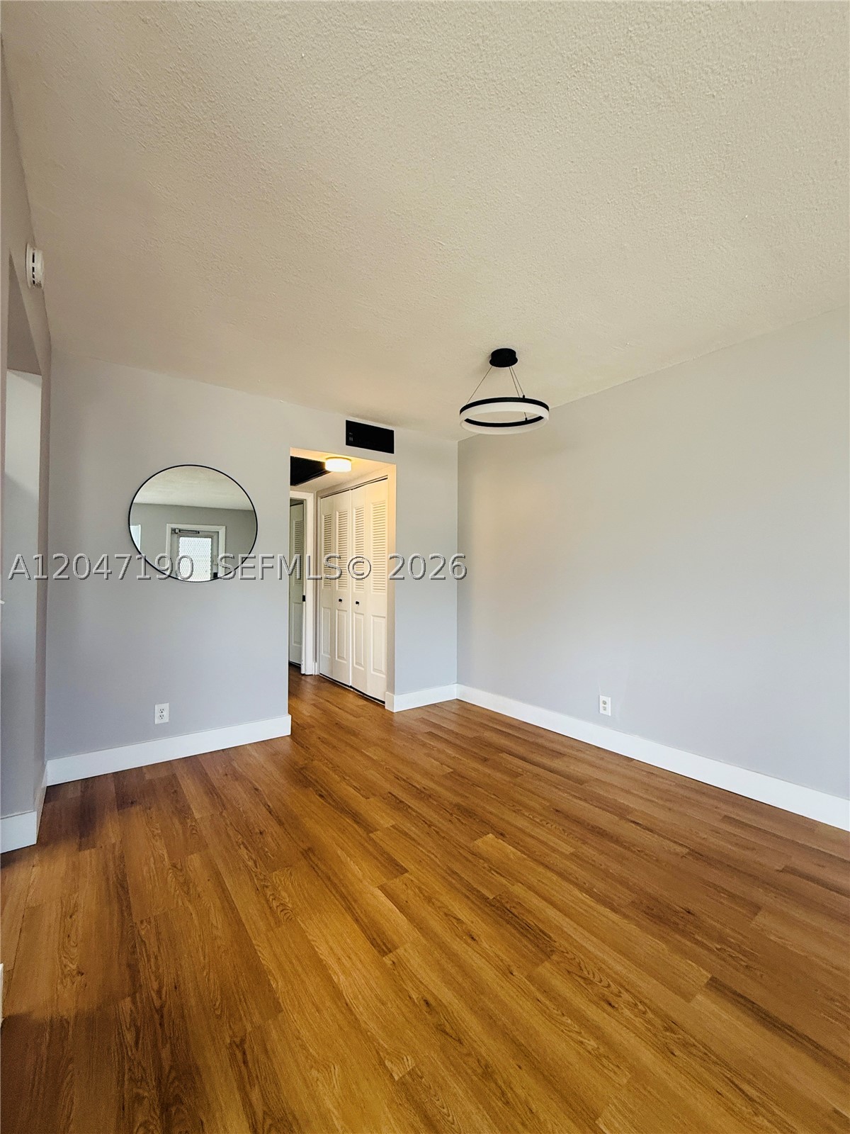 21 Windsor B B Property Photo 3