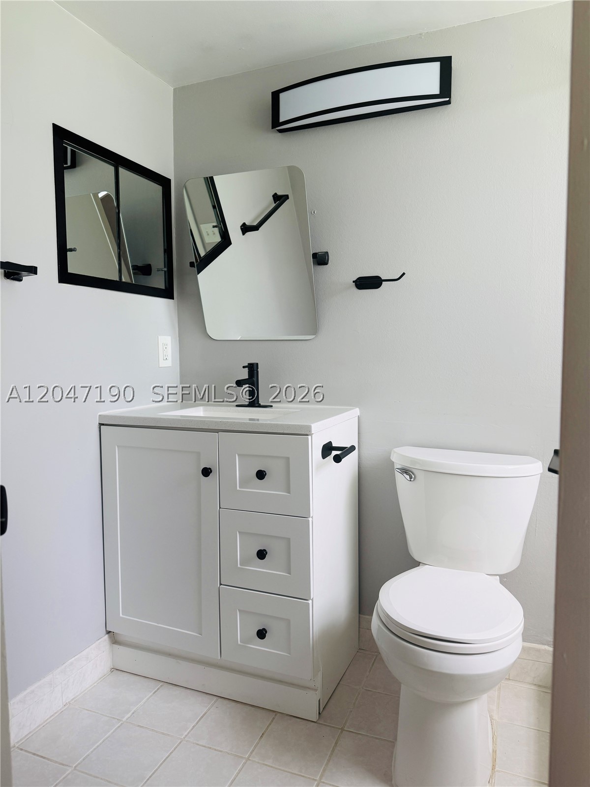 21 Windsor B B Property Photo 9