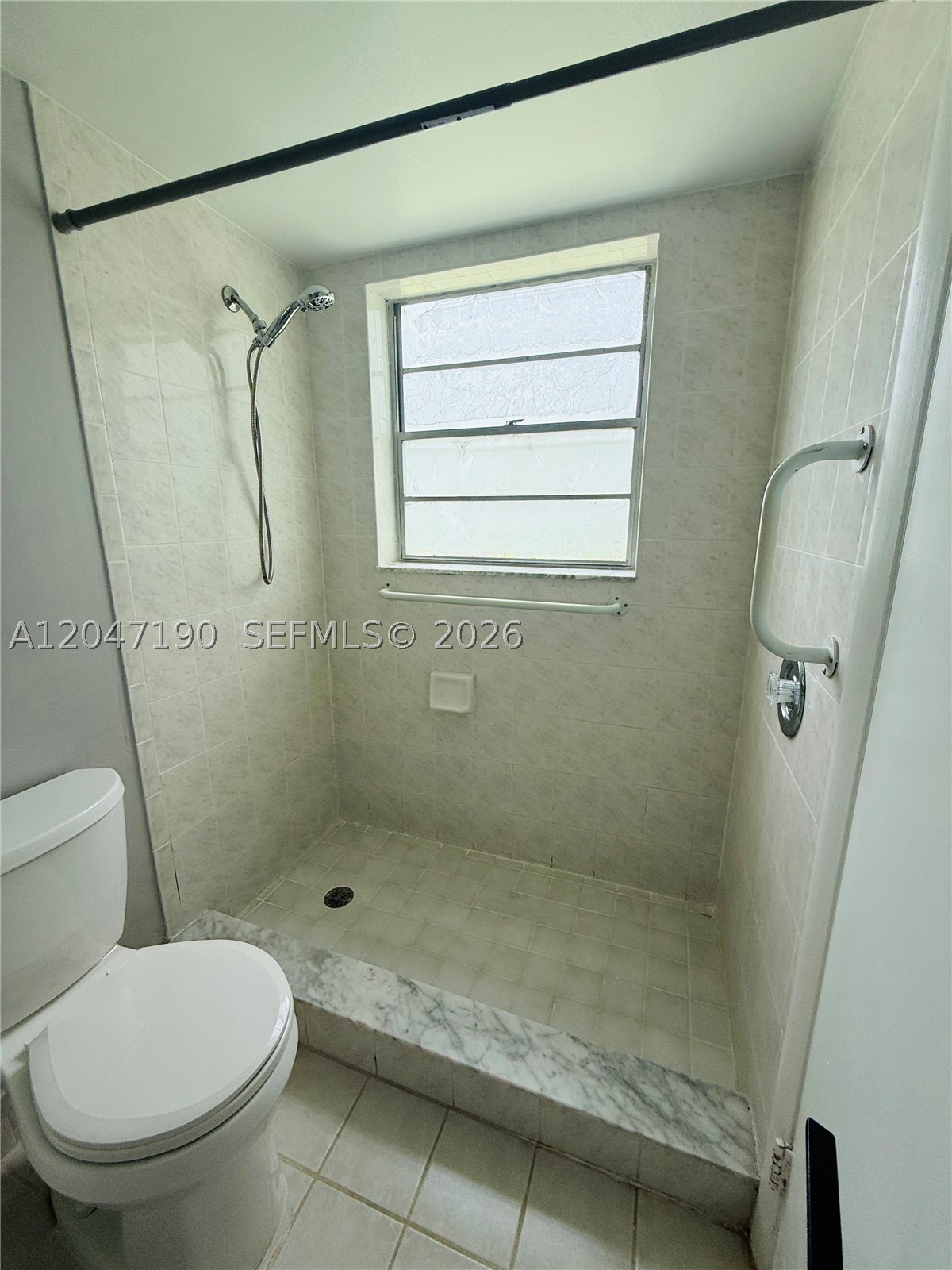 21 Windsor B B Property Photo 10