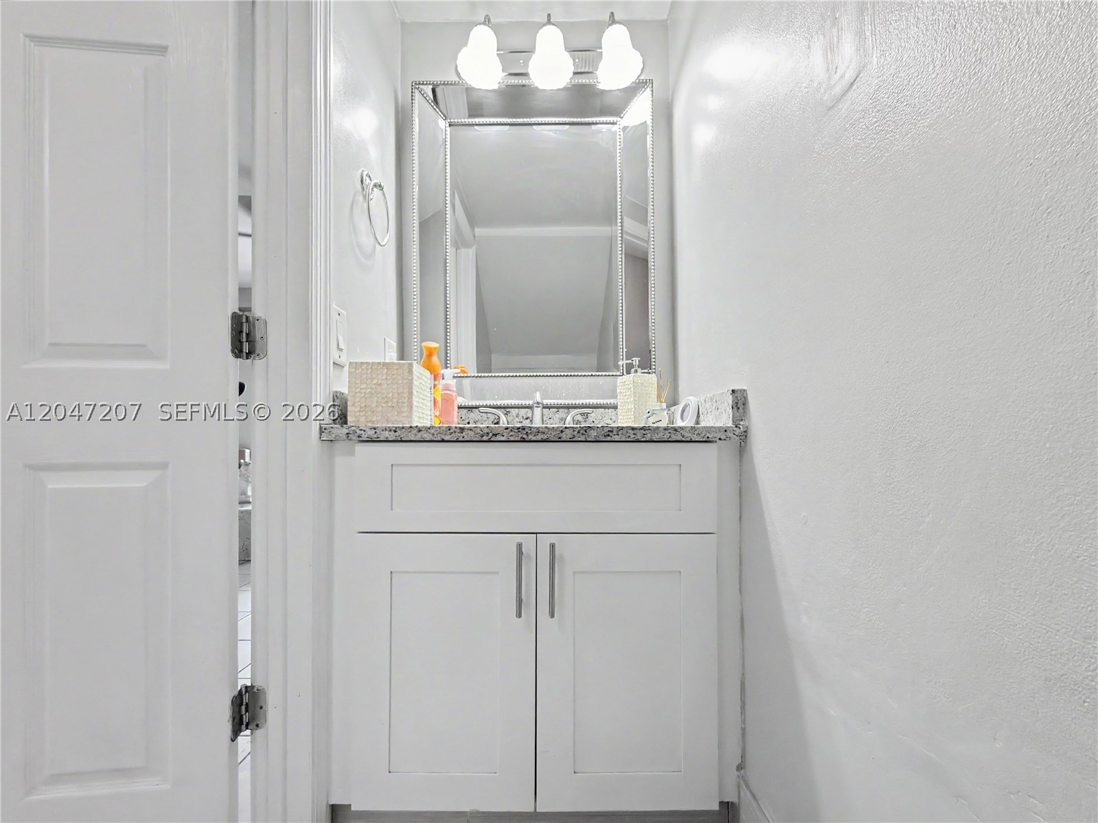 1555 Ne 33rd Rd 112-2 Property Photo 15