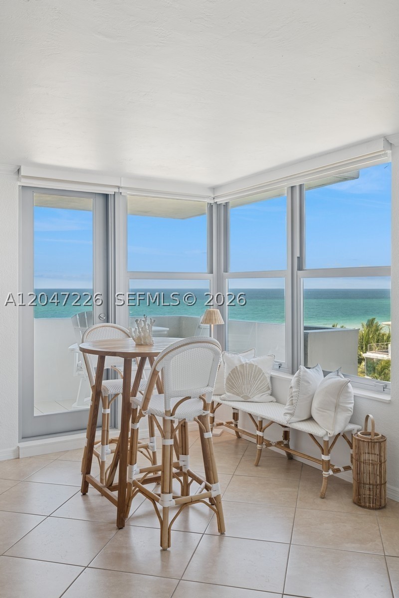 2899 Collins Ave 1025 Property Photo 6