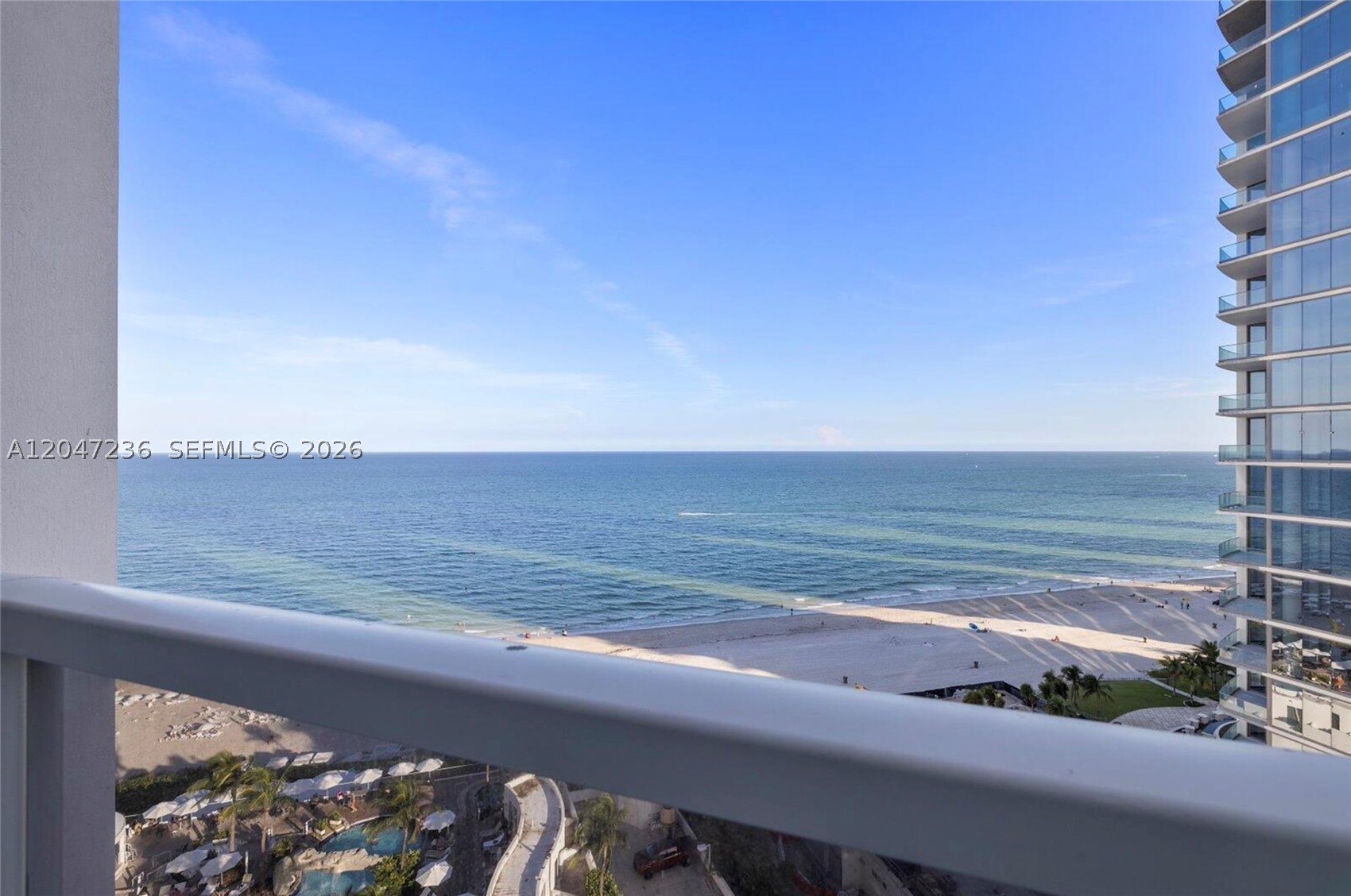 18001 Collins Ave 708 Property Photo 16