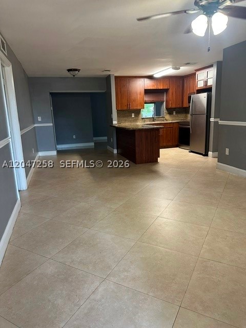 1065 Nw 15th St Property Photo 6