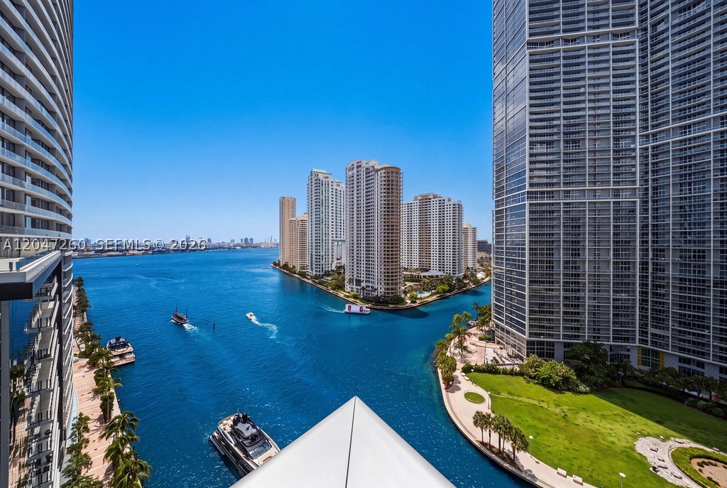 200 Biscayne Boulevard Way 5110 Property Photo 2